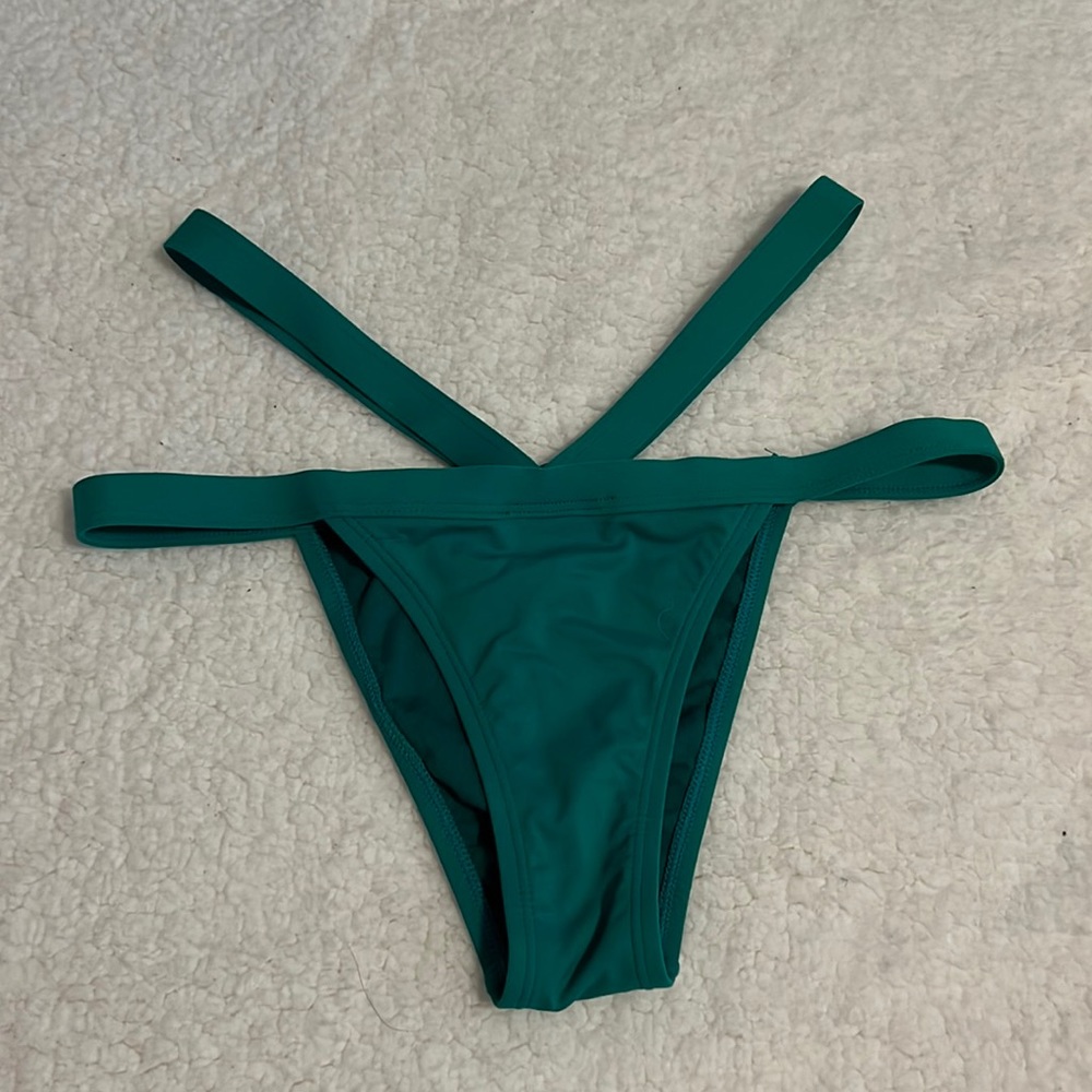 Size S Green High-Waisted Bikini Bottoms.